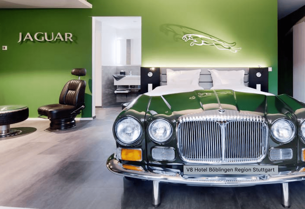 V8 Hotel
