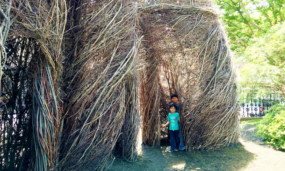 Art installation at Salem, MA - livingmividaloca.com