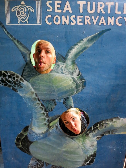 Tortugero - HoneyTrek.com -4730
