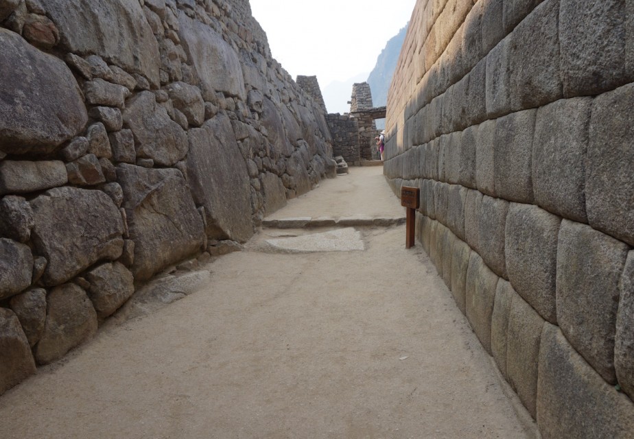 Incan Walls